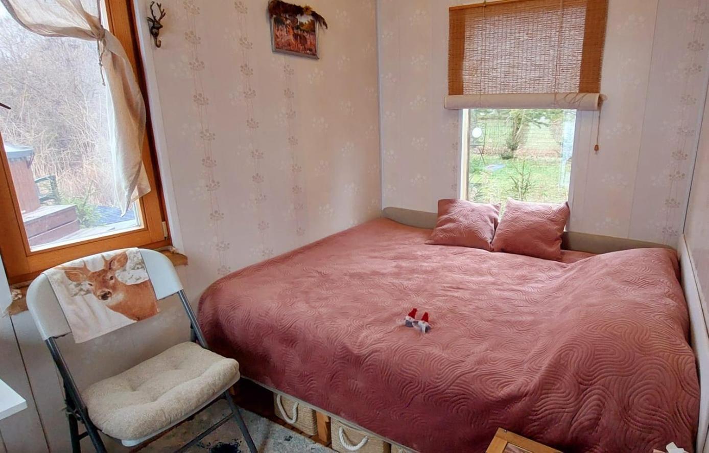 Hotel Dzintarkrasts Jūrkalne Esterno foto